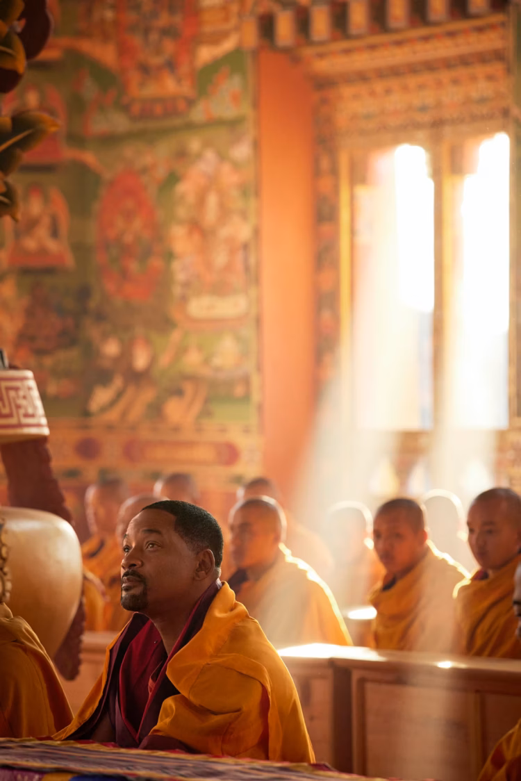 Weekend Reads for a Stormy Weekend 5 will smith with monks in a temple during his show pole to pole with will smith