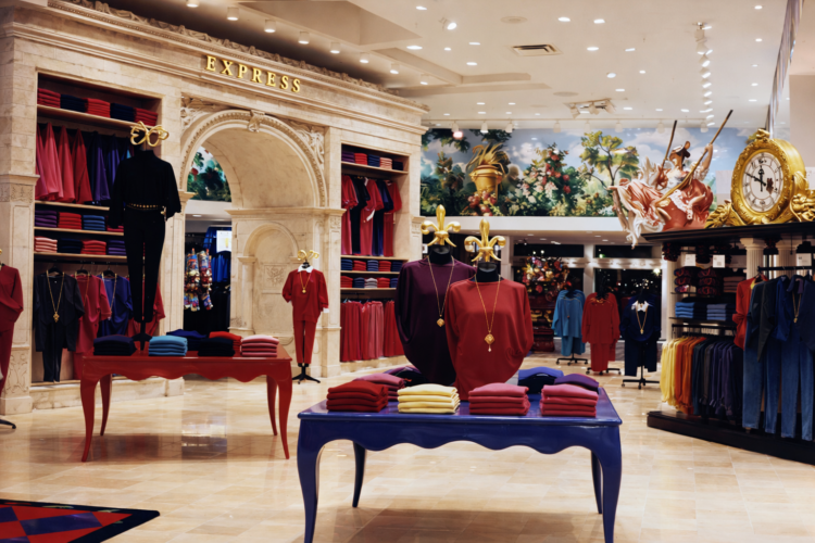 We Need to Talk About Leslie Wexner Retail Brands 1 the interior of an express store in the early 90s when it was called compagnie internationale