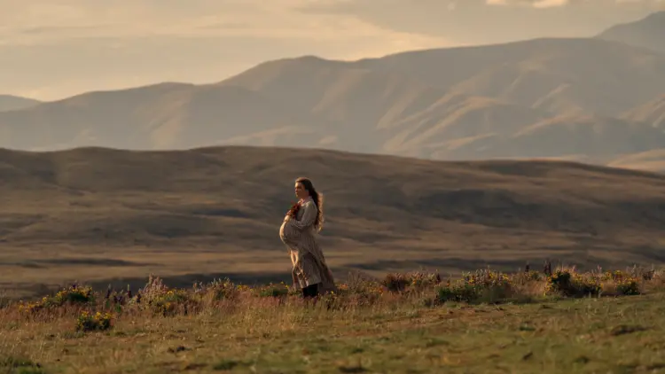 Weekend Reads for October 10th & 11th 8 florence pugh as a pregnant cathy in east of eden
