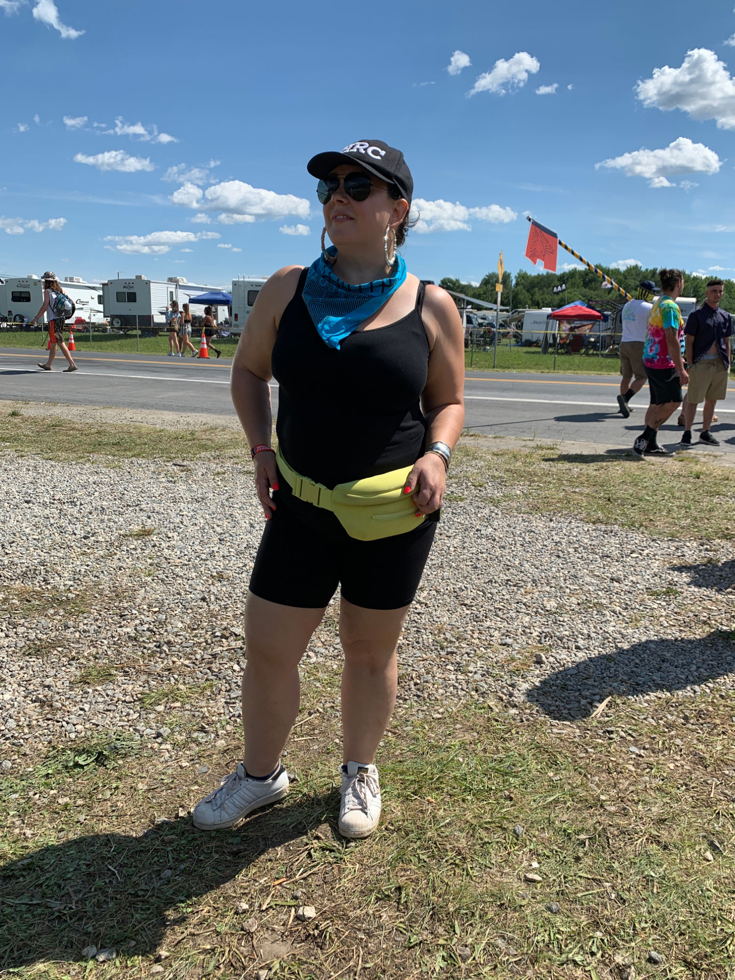 over 40 woman what to wear to a music festival